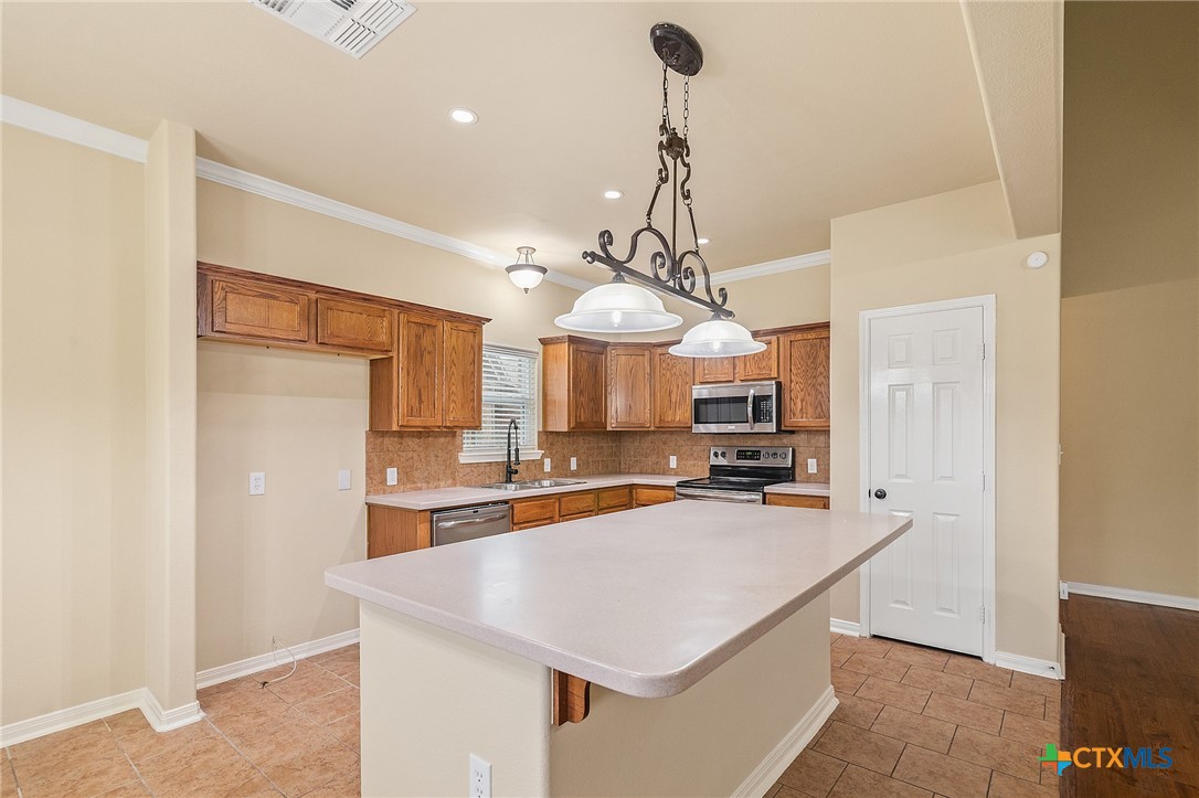104 Red Oak Court Property Photo 12