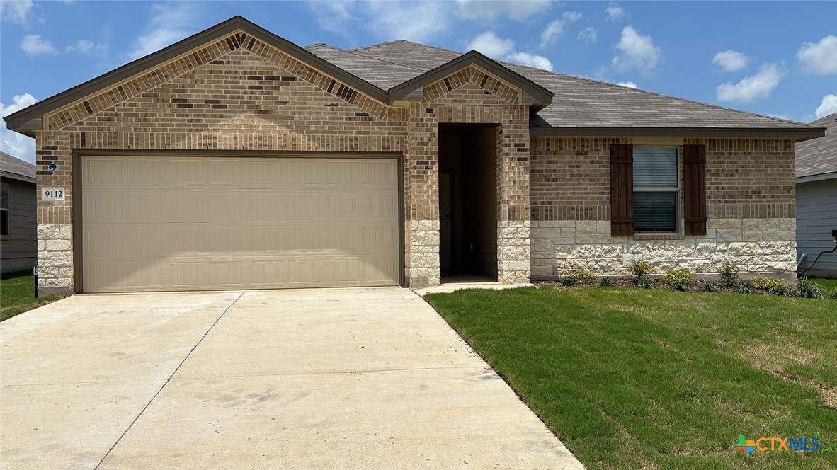 9112 Brahma Plains Road Property Photo 1