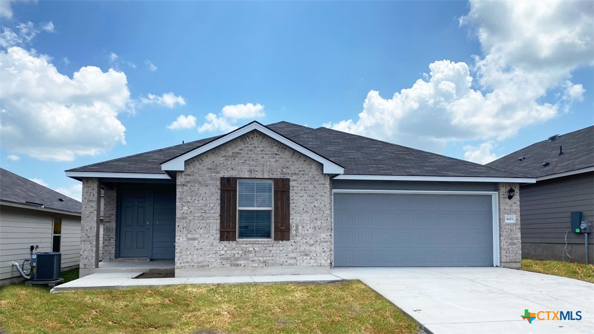 9001 Flat Iron Drive Property Photo 1