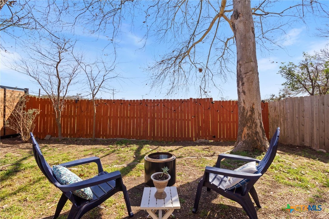 1809 Pearce Court Property Photo 16