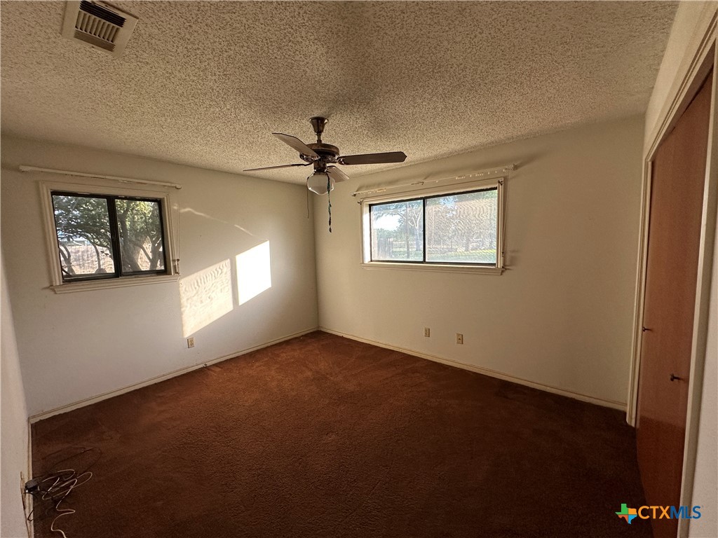 996 Carefree Drive Property Photo 16