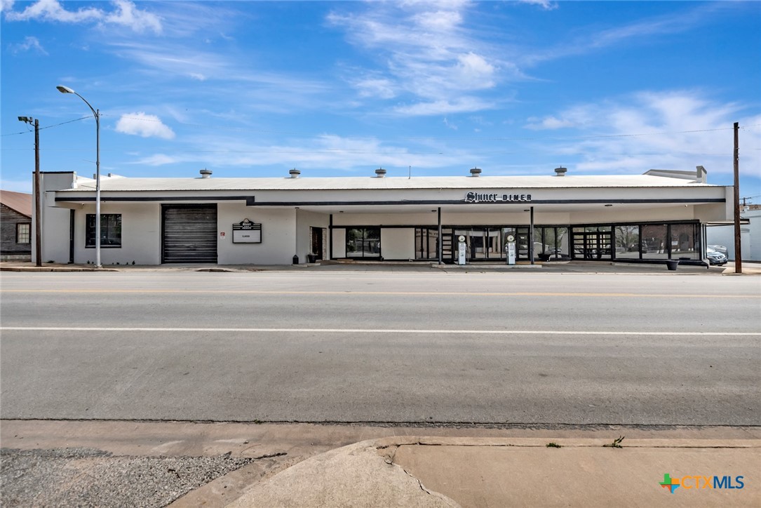 Lavaca County Real Estate Listings Main Image