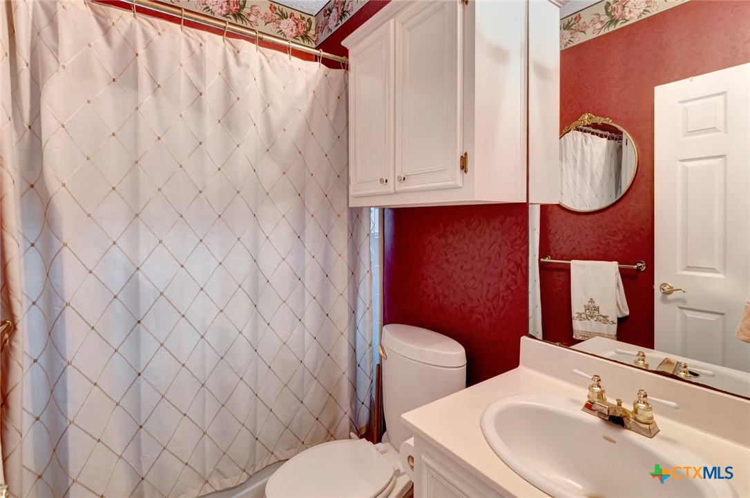 206 Summerwind Drive Property Photo 29