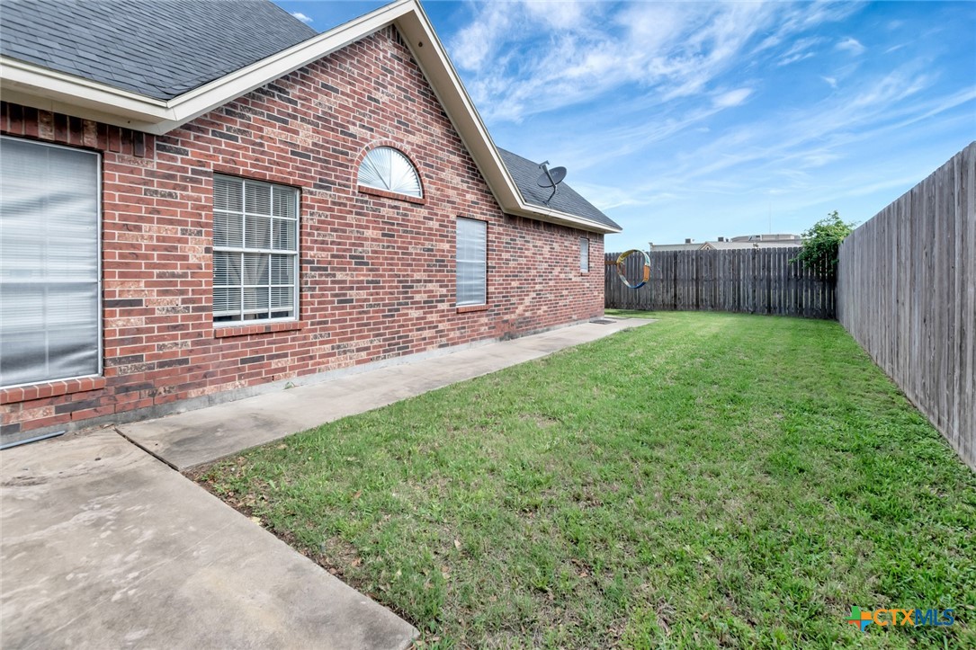 206 Summerwind Drive Property Photo 35
