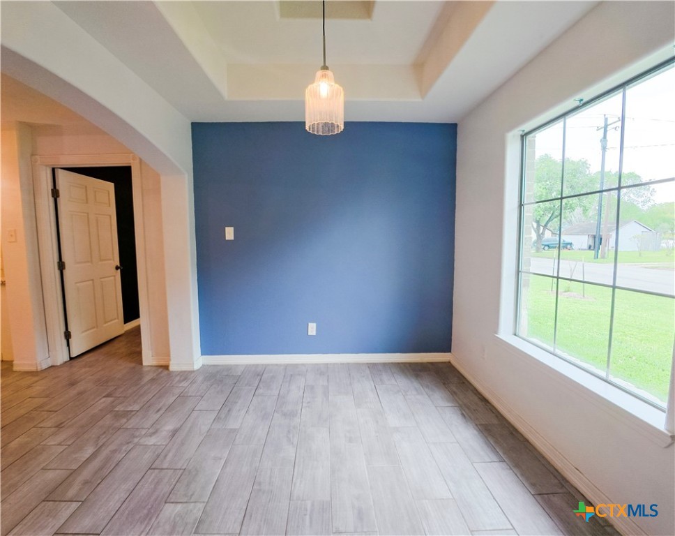 513 Lincoln Street Property Photo 6