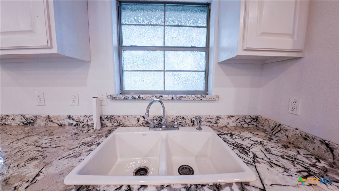 513 Lincoln Street Property Photo 10