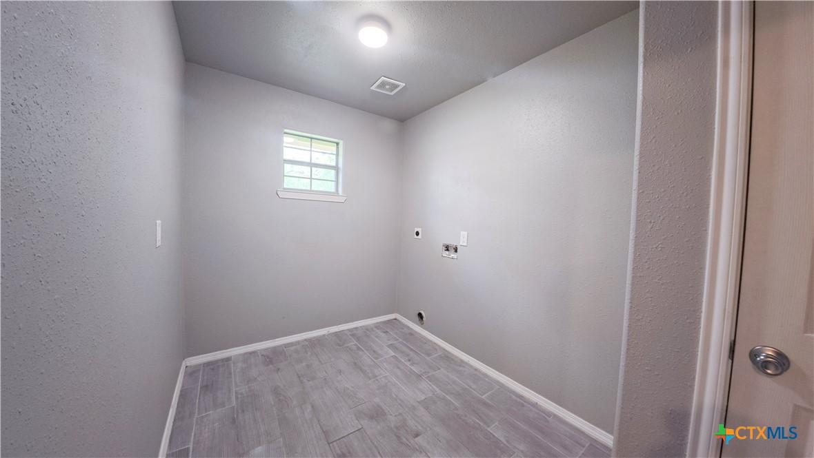 513 Lincoln Street Property Photo 19