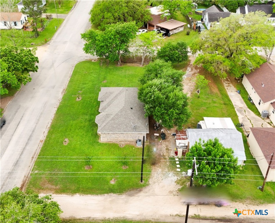 513 Lincoln Street Property Photo 32