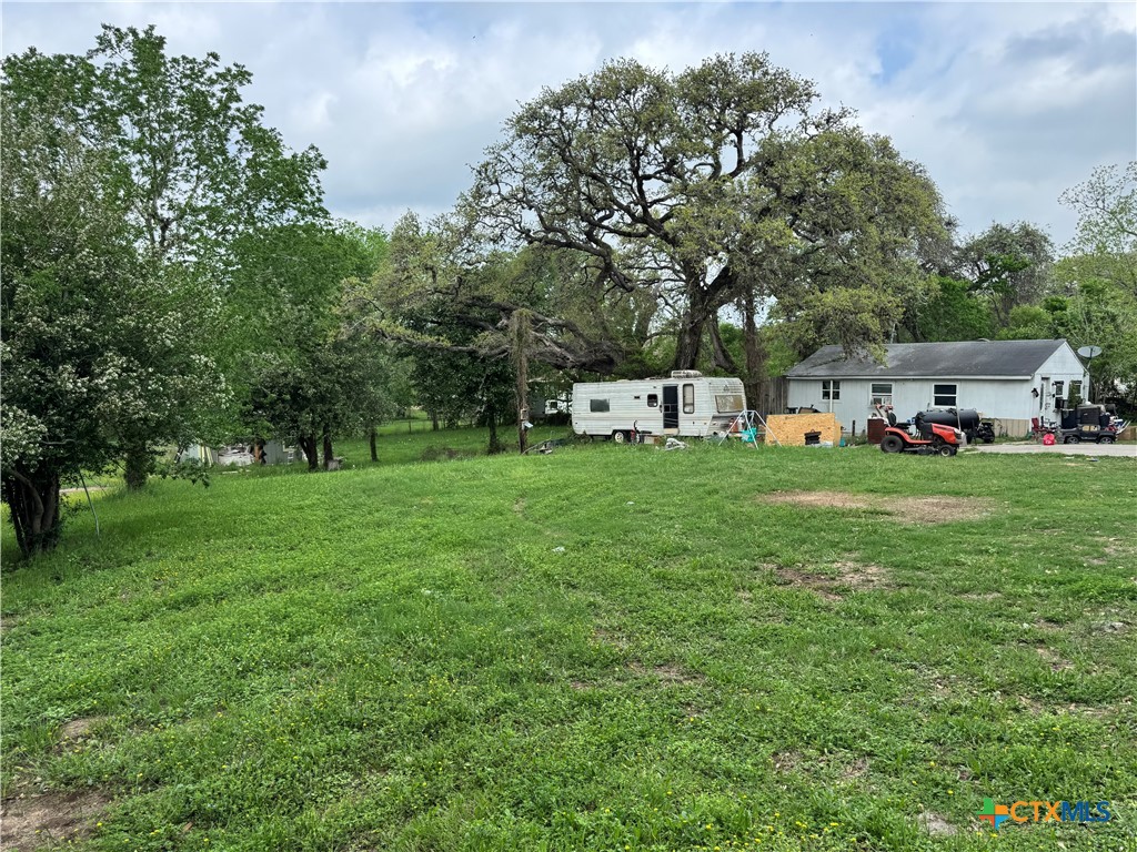 103 Reiffert Street Property Photo