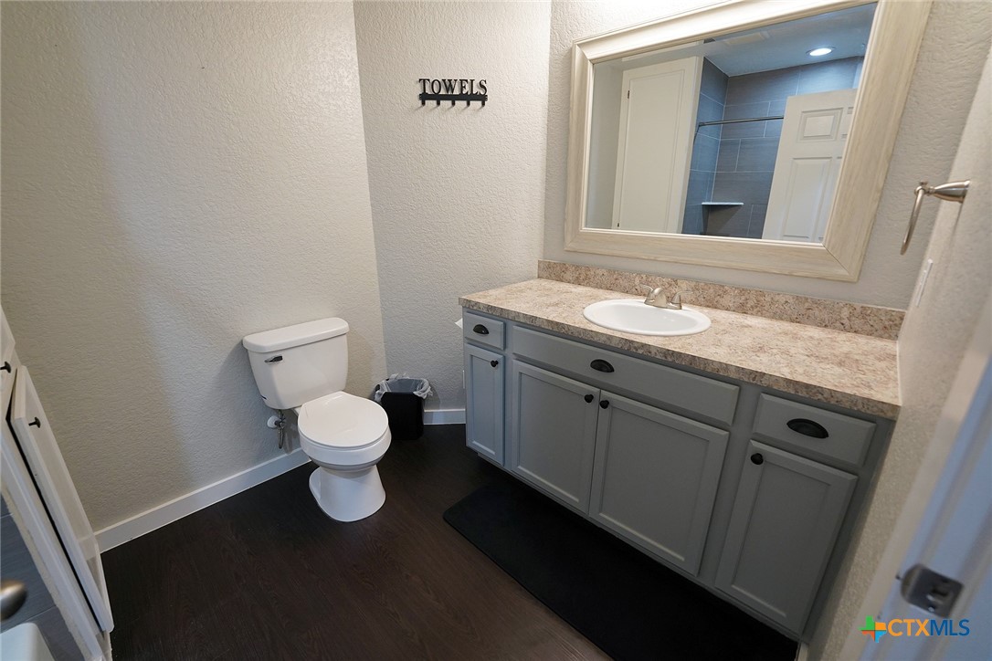 3363 Fm 713 Property Photo 6