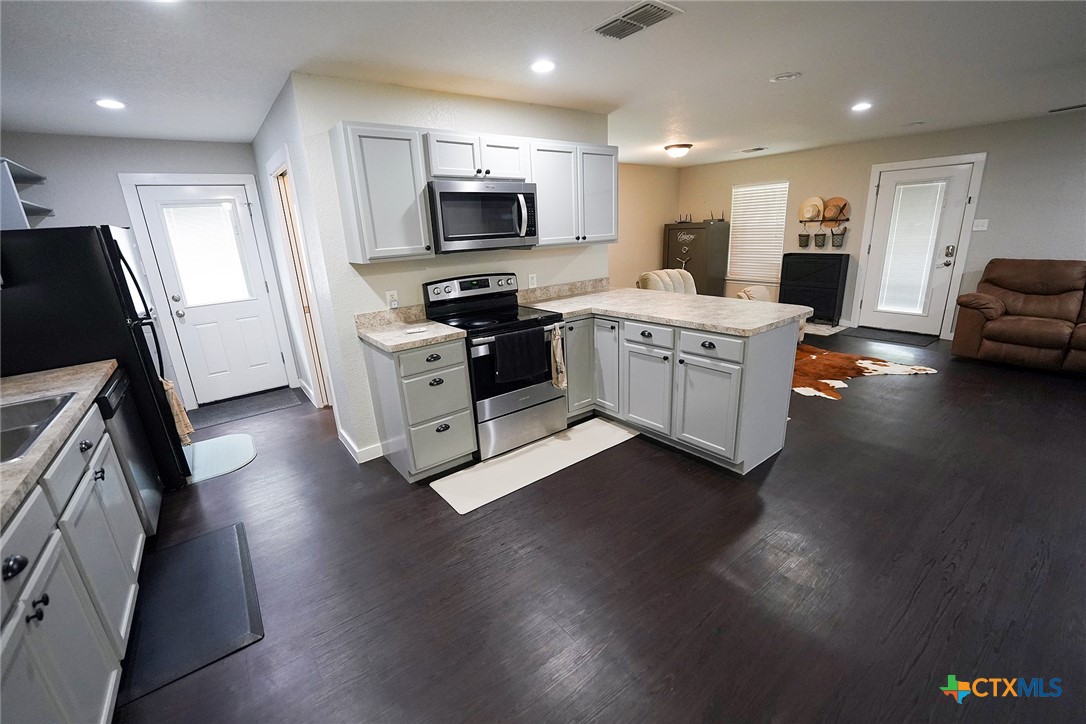 3363 Fm 713 Property Photo 14