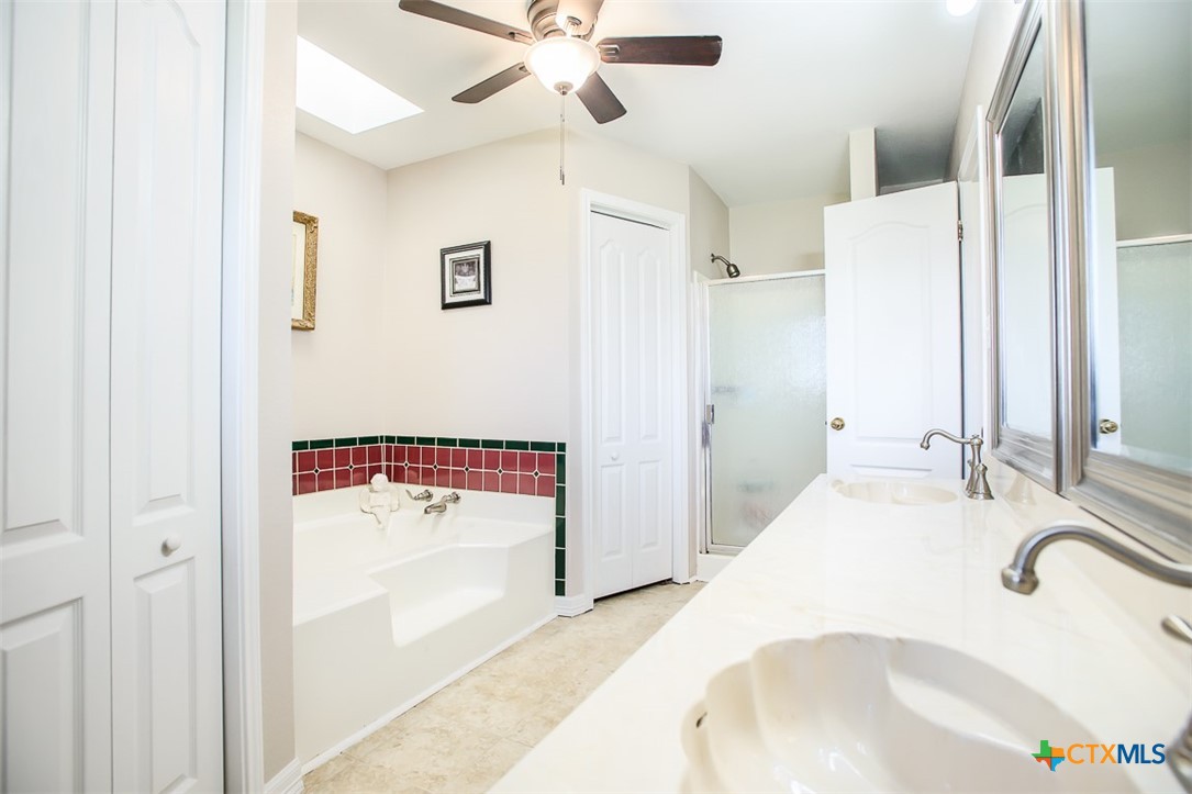 296 Cross Timbers Lane Property Photo 14