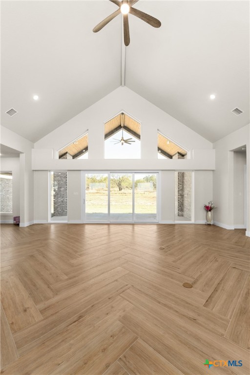 549 County Road 3152 Property Photo 6