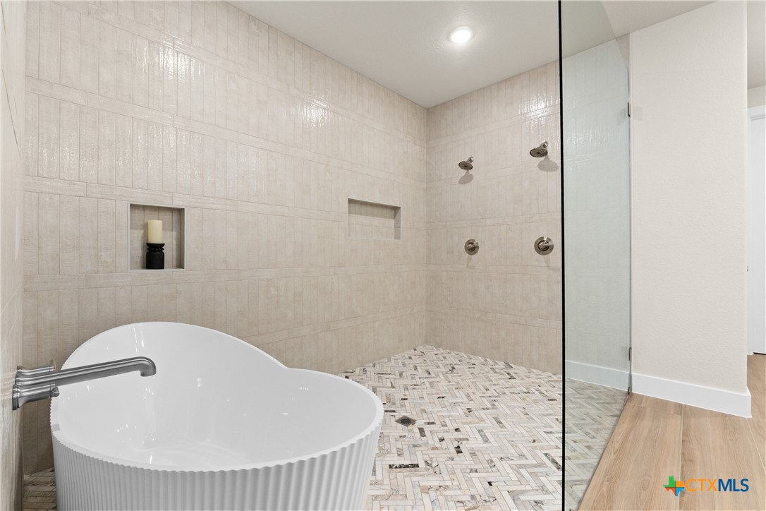 549 County Road 3152 Property Photo 24