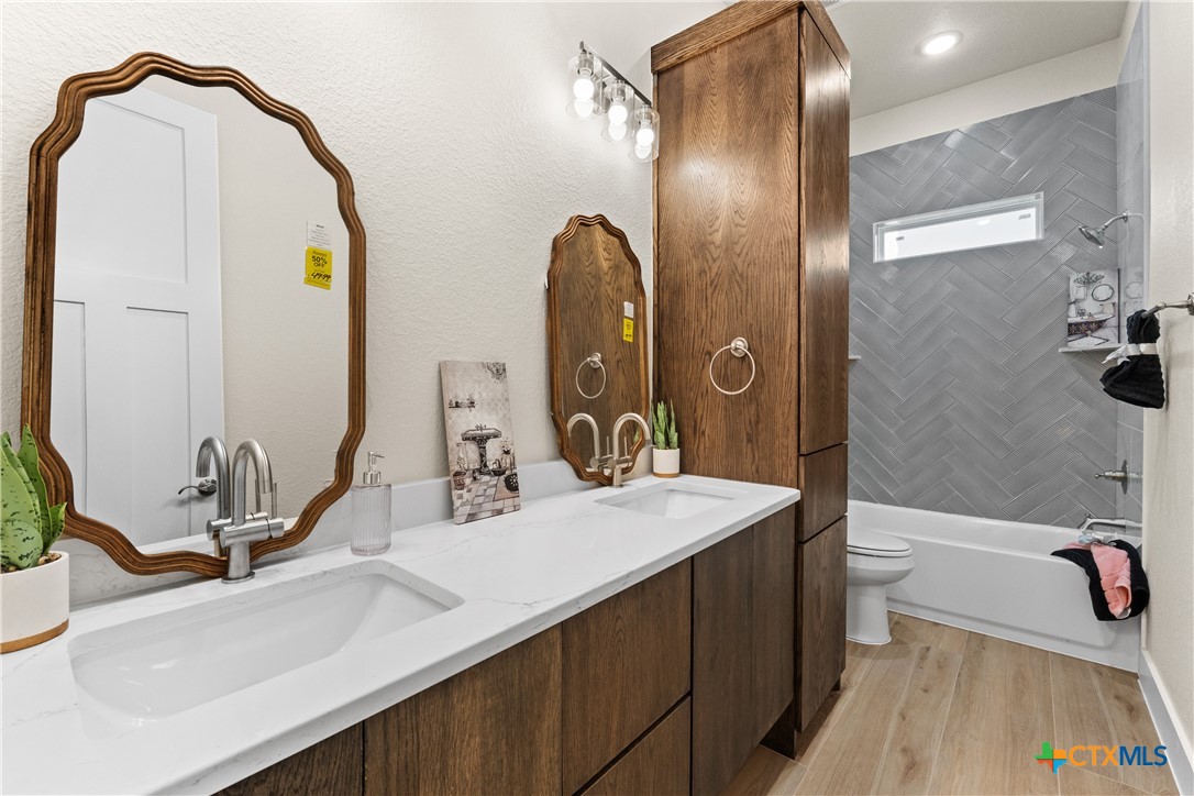 549 County Road 3152 Property Photo 29