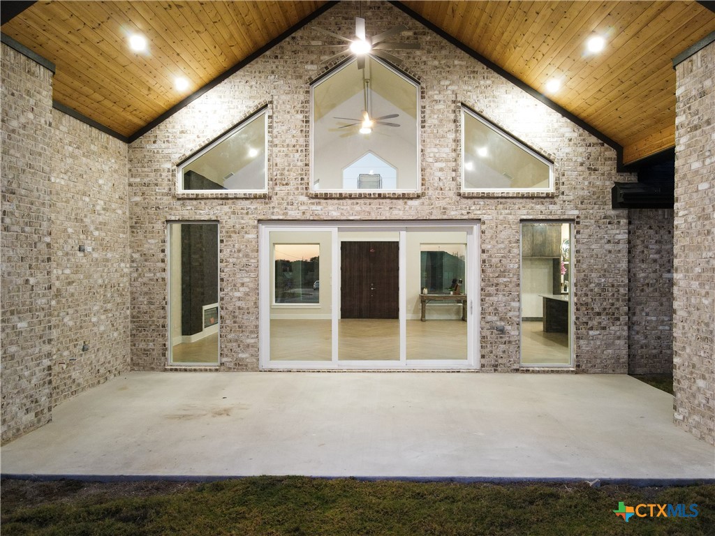 549 County Road 3152 Property Photo 41