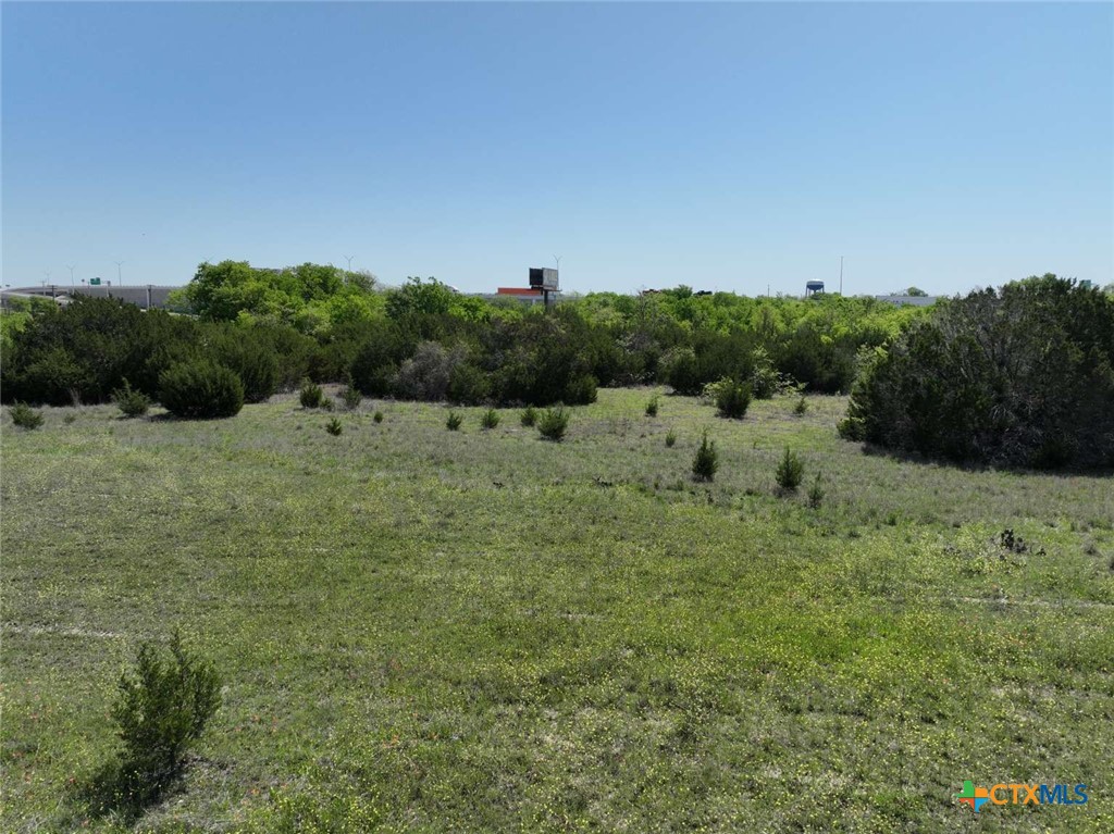 1902 N General Bruce Drive Property Photo 9