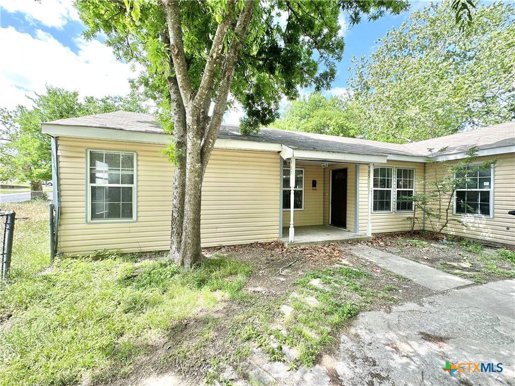 905 907 Estelle Avenue Property Photo