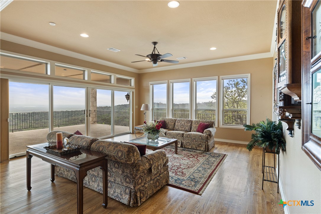 1900 County Road 120a Property Photo 16