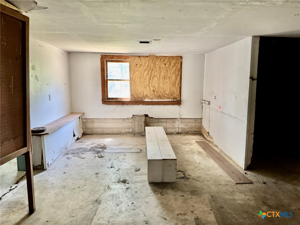 702 E Rosebud Avenue Property Photo 21