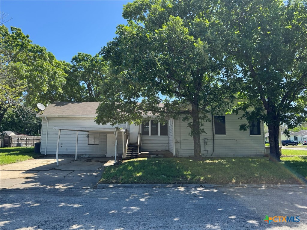 702 E Rosebud Avenue Property Photo 29
