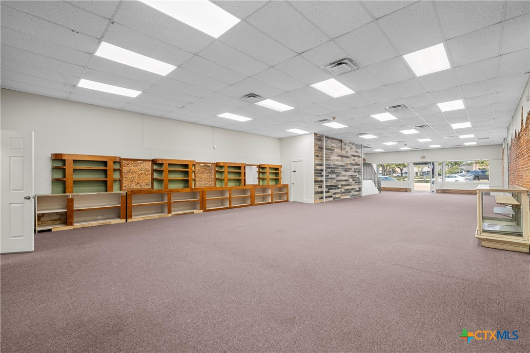 107 W Main Street Property Photo 11