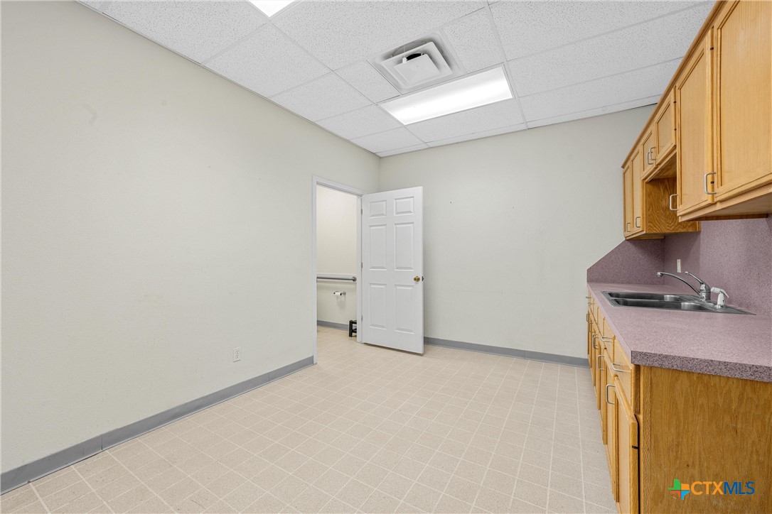 107 W Main Street Property Photo 15