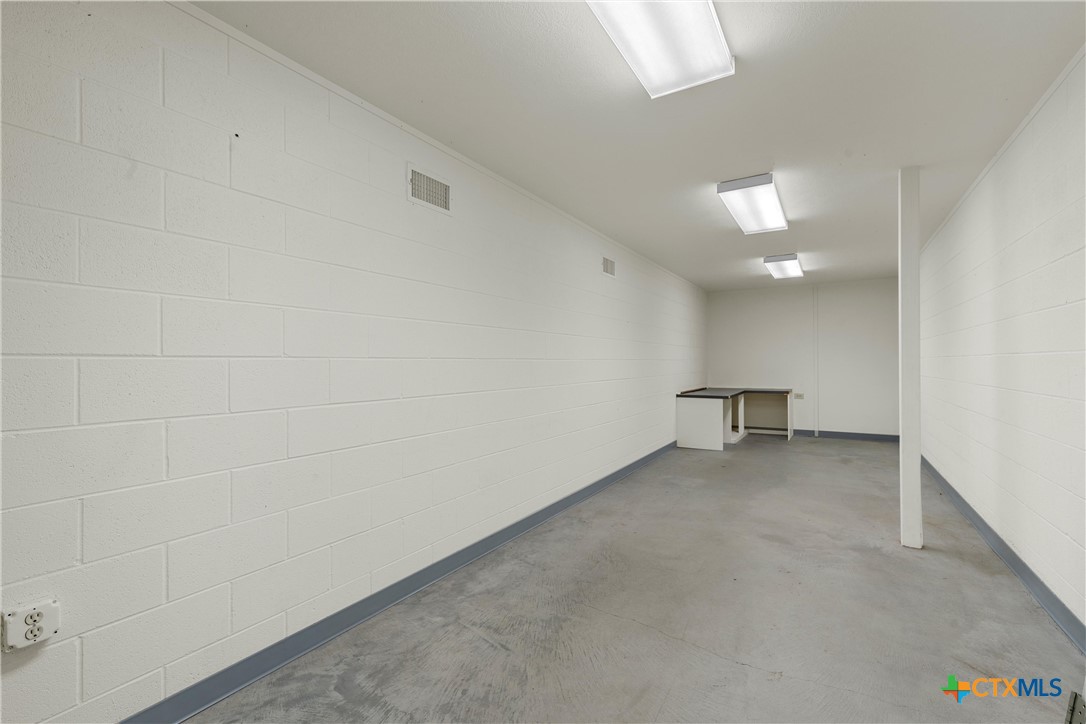 107 W Main Street Property Photo 24