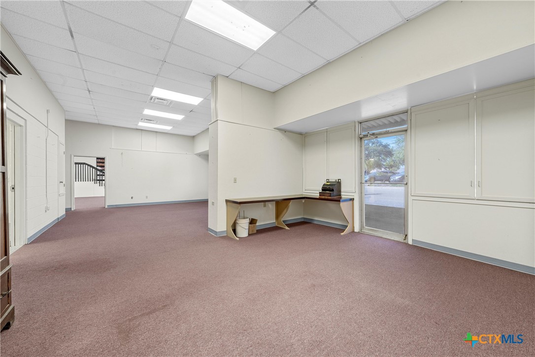 107 W Main Street Property Photo 28