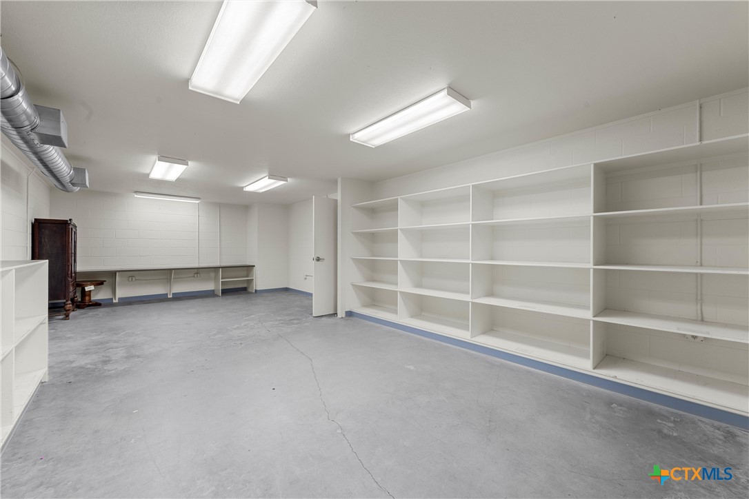 107 W Main Street Property Photo 30