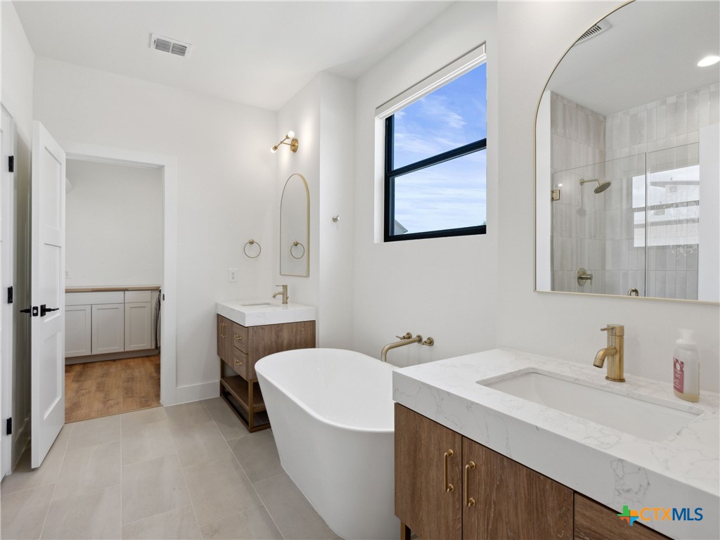 148 Elm Cove Drive Property Photo 17