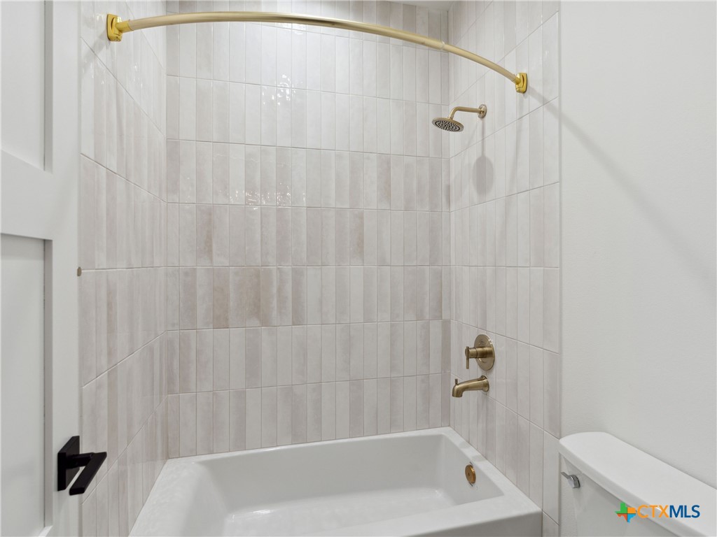 148 Elm Cove Drive Property Photo 25
