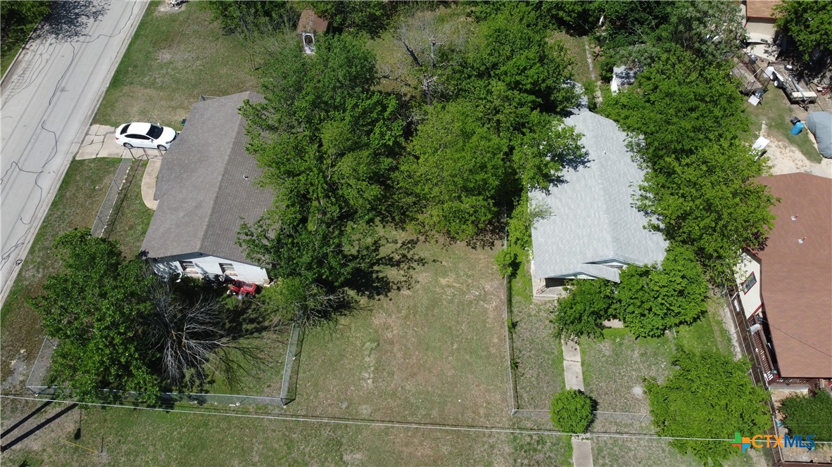 408 Symes Street Property Photo 2