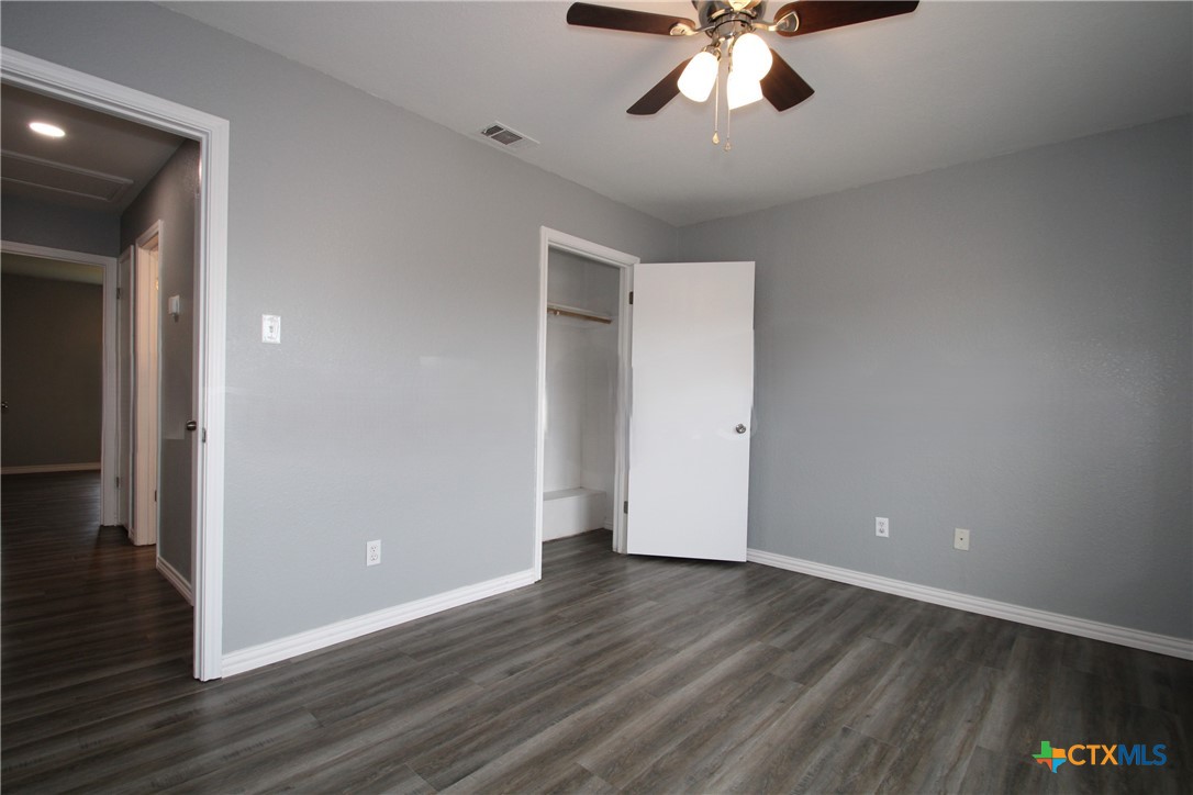 404 Justin Lane Property Photo 23