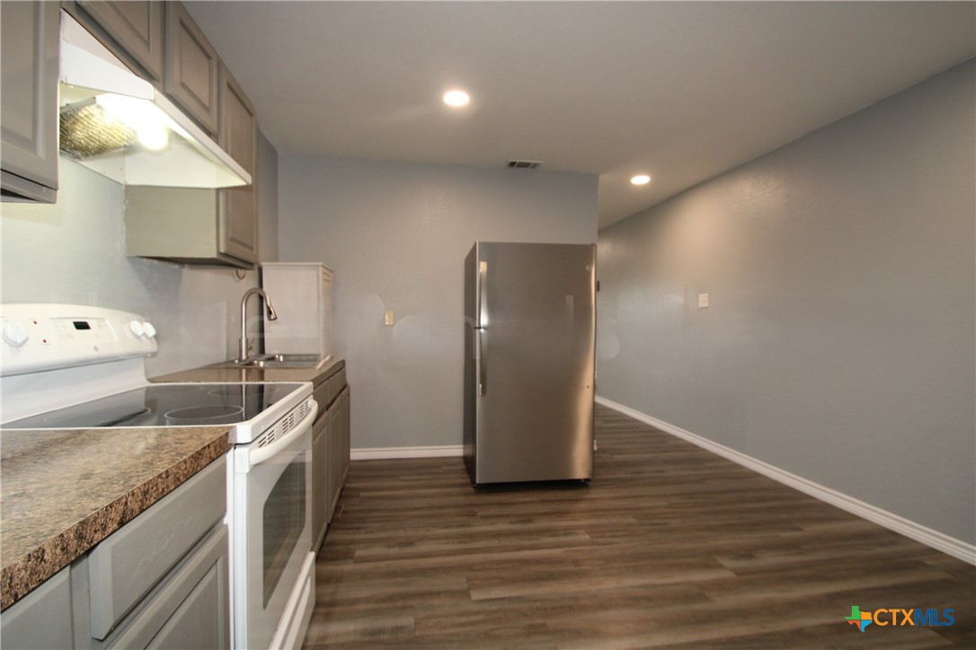 404 Justin Lane Property Photo 25