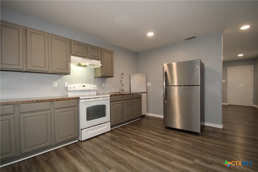 404 Justin Lane Property Photo 27