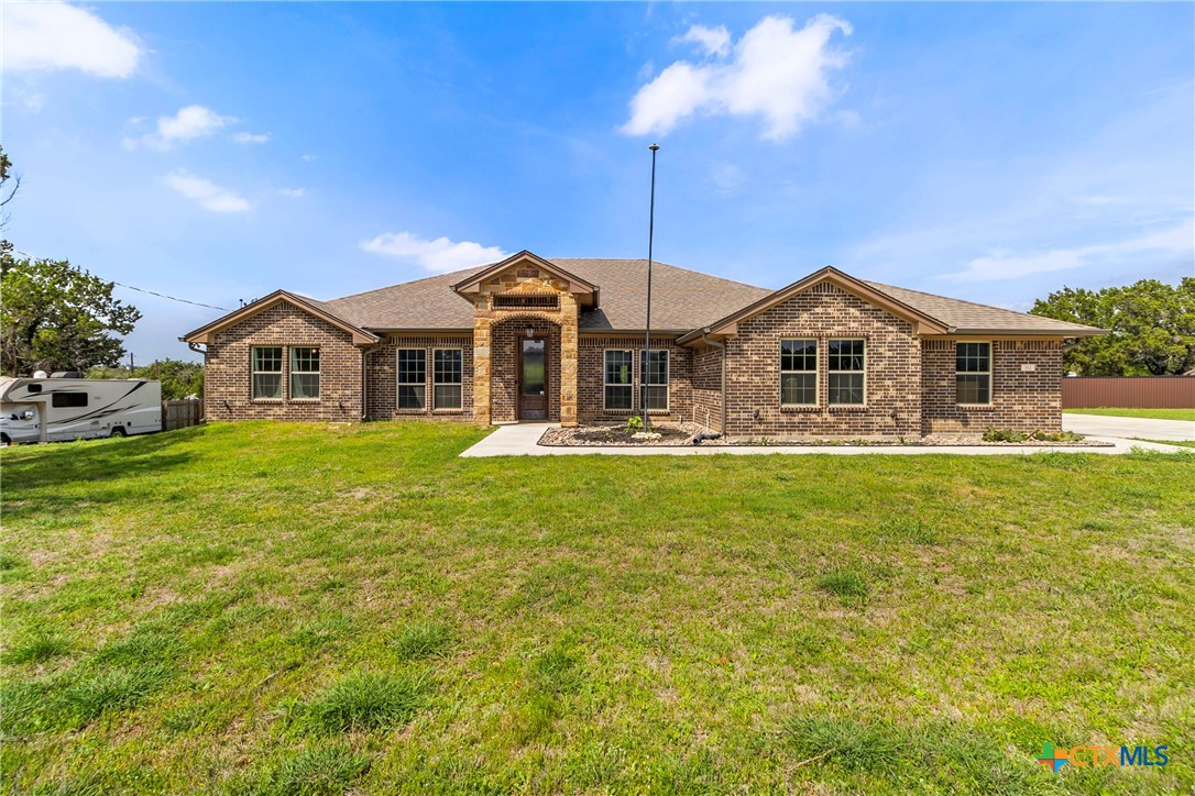 112 Savage Circle Property Photo 1