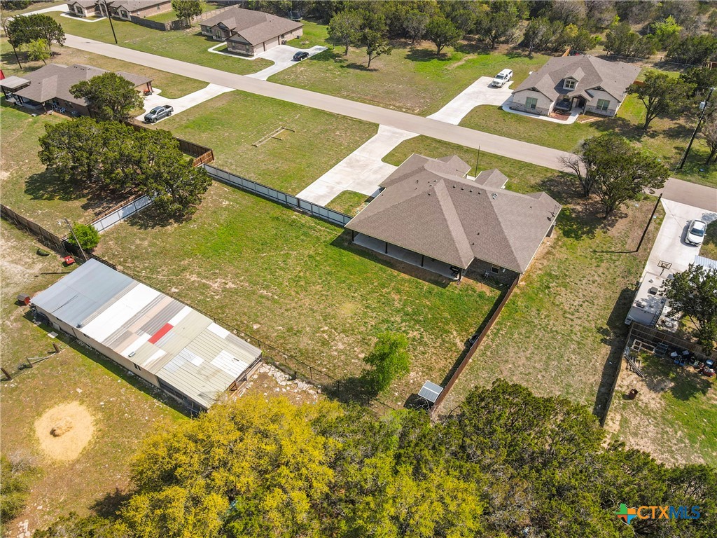 112 Savage Circle Property Photo 3