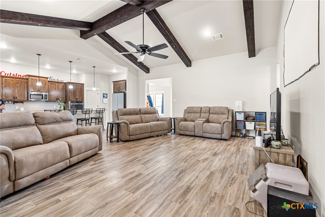 112 Savage Circle Property Photo 4