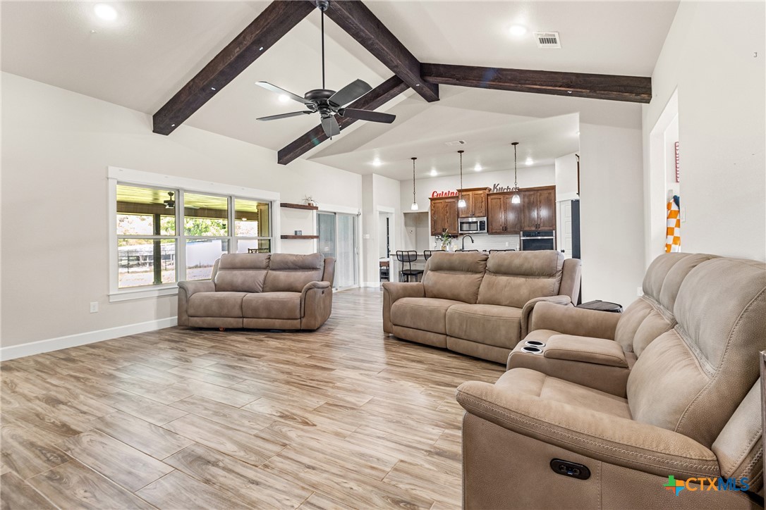 112 Savage Circle Property Photo 6