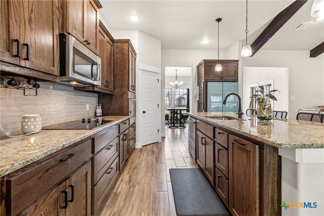 112 Savage Circle Property Photo 9