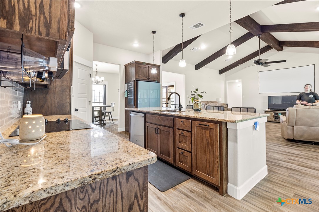 112 Savage Circle Property Photo 10