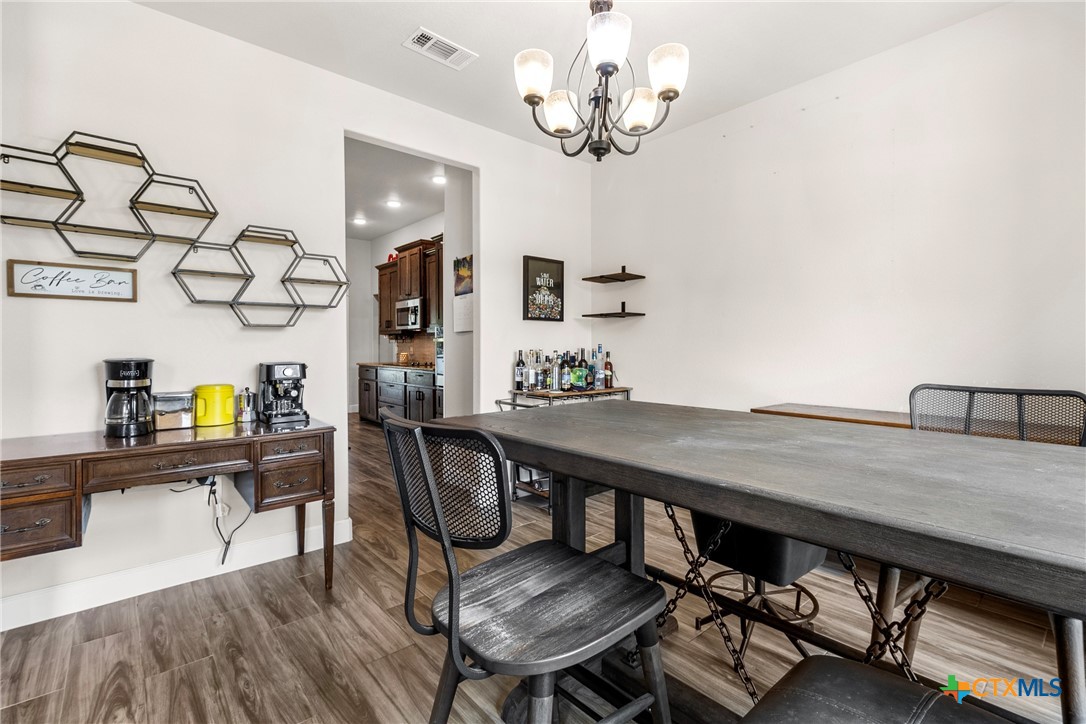 112 Savage Circle Property Photo 11