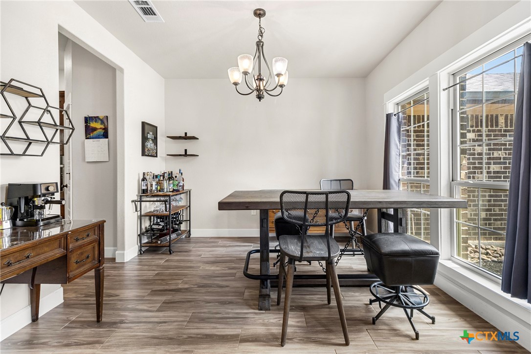 112 Savage Circle Property Photo 12