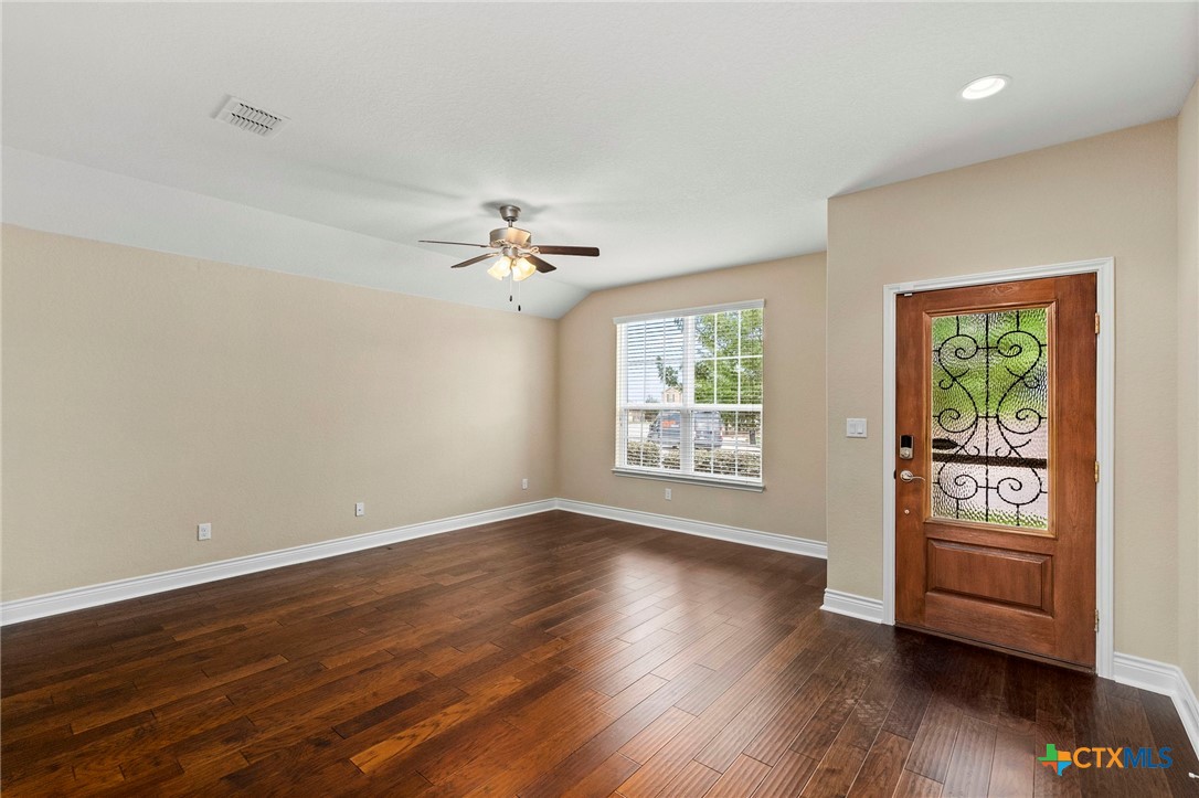 620 Ridgemeadow Drive Property Photo 3