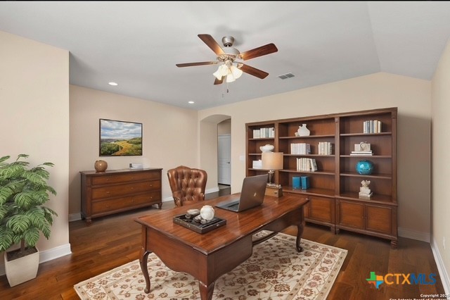 620 Ridgemeadow Drive Property Photo 12