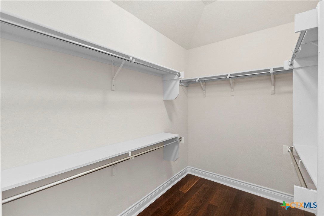 620 Ridgemeadow Drive Property Photo 18