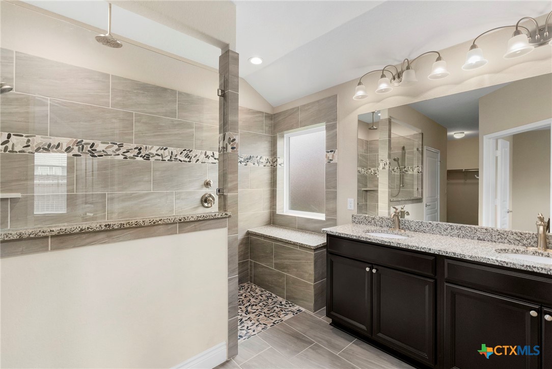 620 Ridgemeadow Drive Property Photo 20