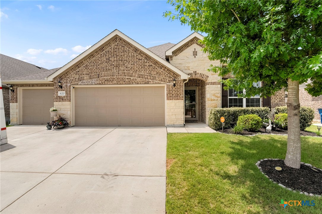620 Ridgemeadow Drive Property Photo 1