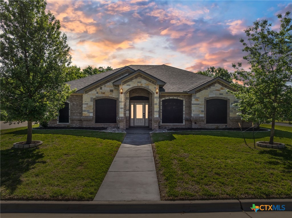 2021 Rustling Oaks Drive Property Photo